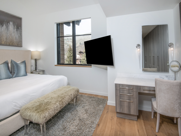 Luxury Vail Ski-In-Ski-Out Penthouse Sleeps Twelve Guests